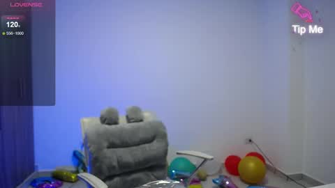 Snapshot of candydowson1 chatting on 2, 1, 2025 Candy Dowson online show from 2, 1, 2025