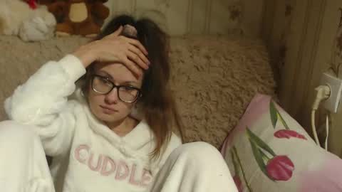 Snapshot of candylady13 chatting on 15, 12, 2024 say meow and send tips online show from 15, 12, 2024