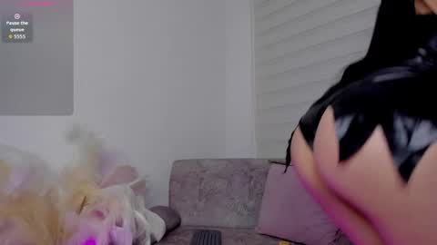 Snapshot of candymeyerss chatting on 17, 4, 2026 Candy online show from 17, 4, 2026