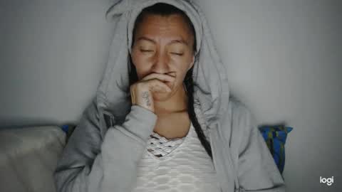 Snapshot of candymilfff chatting on 29, 12, 2024 candymilfff online show from 29, 12, 2024