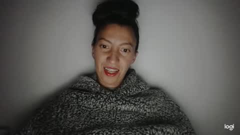 Snapshot of candymilfff chatting on 15, 1, 2025 candymilfff online show from 15, 1, 2025