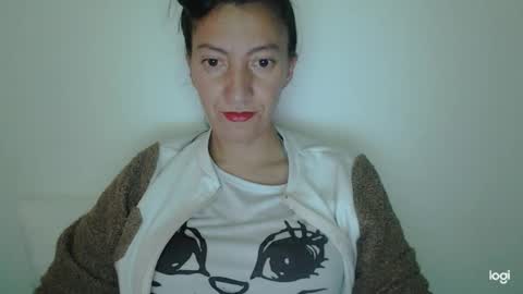 Snapshot of candymilfff chatting on 16, 1, 2025 candymilfff online show from 16, 1, 2025