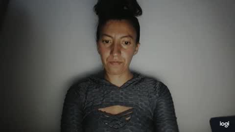 Snapshot of candymilfff chatting on 27, 2, 2025 candymilfff online show from 27, 2, 2025