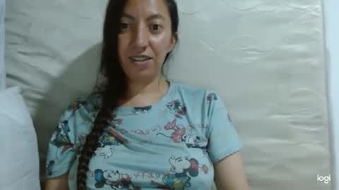 Snapshot of candymilfff chatting on 14, 10, 2025 candymilfff online show from 14, 10, 2025