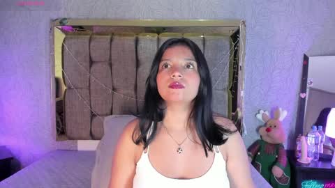Snapshot of candys_victoria chatting on 26, 4, 2026 Candys Victoria online show from 26, 4, 2026