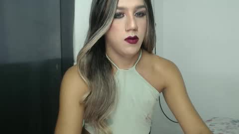 Snapshot of candysofiaxts chatting on 28, 10, 2025 candysofiaxts online show from 28, 10, 2025