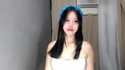 Snapshot of candysweetcum_ chatting on 8, 6, 2026 CALL ME SAM online show from 8, 6, 2026