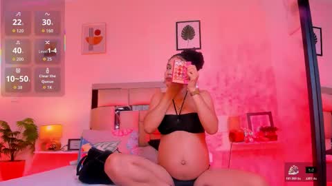 Snapshot of candyygirl_1 chatting on 13, 11, 2025 Candy online show from 13, 11, 2025