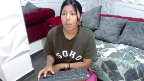 Canela online show from 15, 9, 2025