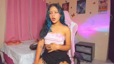 Snapshot of canela_vae chatting on 2, 2, 2025 Canela online show from 2, 2, 2025