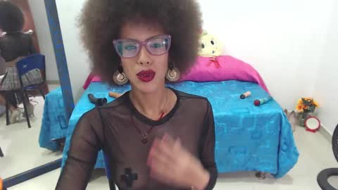 Snapshot of canella_hotx chatting on 21, 12, 2024 Canela online show from 21, 12, 2024