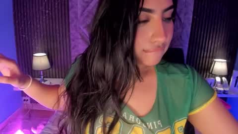 GABRIELA LOPEZ online show from 14, 11, 2025