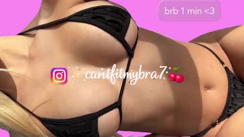 Snapshot of cantfitmybra chatting on 29, 6, 2026 your queen online show from 29, 6, 2026