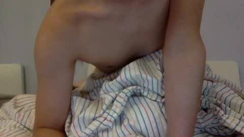 contrast moe online show from 25, 1, 2025