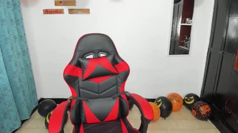 Snapshot of capitan_jones007 chatting on 9, 10, 2025 jones online show from 9, 10, 2025