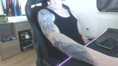 Chriz online show from 2, 12, 2024