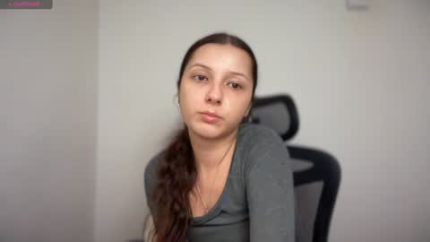 Snapshot of cappuccinokiss chatting on 27, 1, 2025 Emma online show from 27, 1, 2025