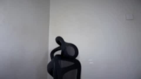 Emma online show from 23, 12, 2025