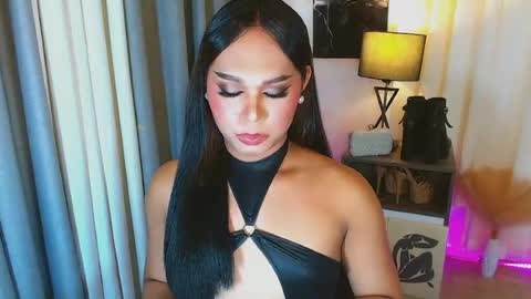 Snapshot of caprize_diva chatting on 7, 7, 2026 caprize_diva online show from 7, 7, 2026
