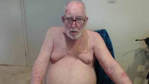 Snapshot of capt5105 chatting on 11, 10, 2025 capt5105 online show from 11, 10, 2025