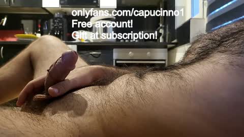 Snapshot of capucinno1 chatting on 6, 1, 2025 capucinno1 online show from 6, 1, 2025