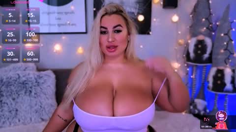 Snapshot of cara__harris chatting on 15, 1, 2026 . . online show from 15, 1, 2026