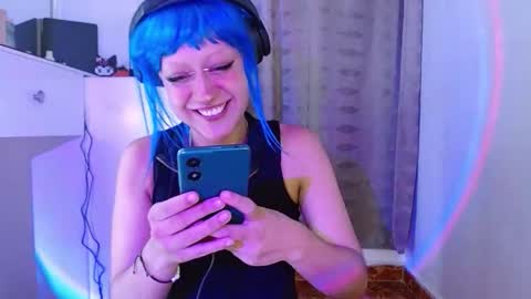 Snapshot of caraenaranja chatting on 13, 11, 2025 Amy online show from 13, 11, 2025