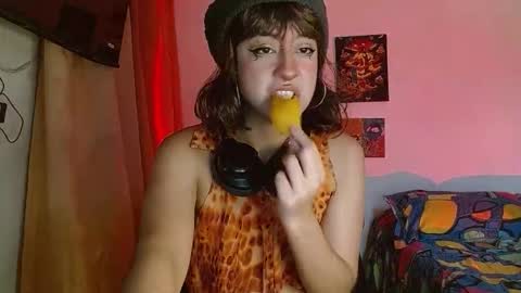 Snapshot of caraenaranja chatting on 2, 2, 2026 Amy online show from 2, 2, 2026