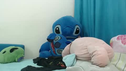 Snapshot of caramel_doll_ chatting on 8, 5, 2026 ing online show from 8, 5, 2026