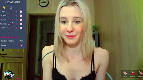 Snapshot of caramel_pie_ chatting on 15, 2, 2025 caramel online show from 15, 2, 2025