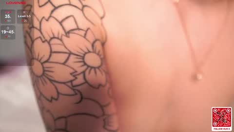 Snapshot of caramelangels chatting on 7, 3, 2025 Viola Marika and Visma online show from 7, 3, 2025