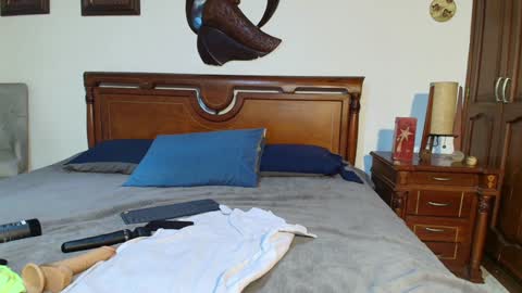 Snapshot of carameloo_06 chatting on 30, 12, 2024 carolina online show from 30, 12, 2024