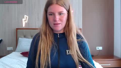 Lana online show from 4, 5, 2026