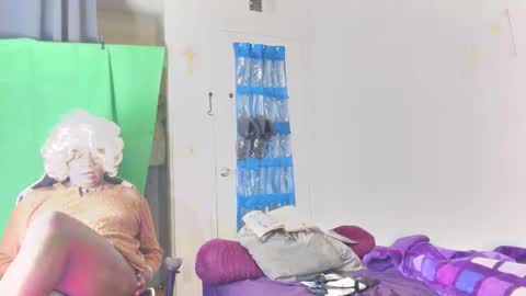 Snapshot of cardinalshinee chatting on 24, 1, 2025 cardinalshinee online show from 24, 1, 2025