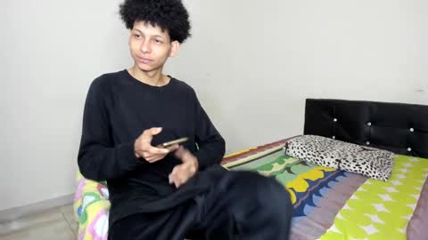 Carlos and Cristian  online show from 1, 3, 2025