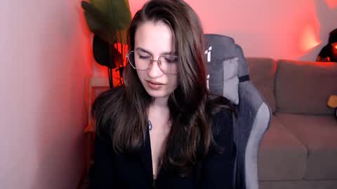 Snapshot of care_sensual chatting on 15, 10, 2025 Mary online show from 15, 10, 2025