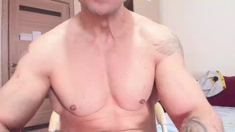 Snapshot of carin_the_body chatting on 5, 2, 2025 Laz online show from 5, 2, 2025
