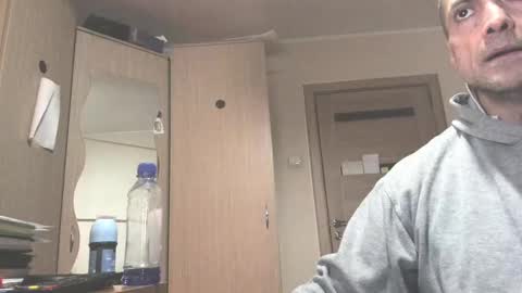Snapshot of carin_the_body chatting on 15, 2, 2025 Laz online show from 15, 2, 2025