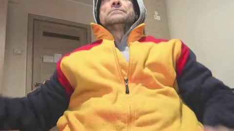 Snapshot of carin_the_body chatting on 18, 2, 2025 Laz online show from 18, 2, 2025