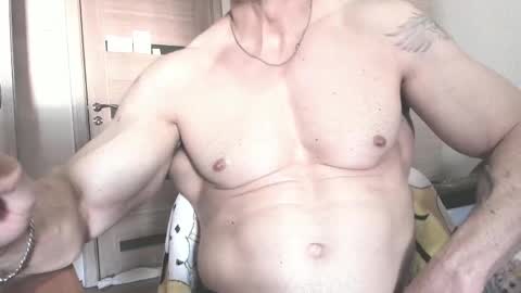 Snapshot of carin_the_body chatting on 8, 9, 2025 Laz online show from 8, 9, 2025