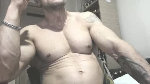 Snapshot of carin_the_body chatting on 16, 9, 2025 Laz online show from 16, 9, 2025
