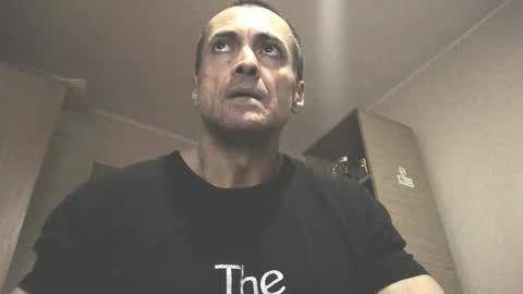 Snapshot of carin_the_body chatting on 24, 9, 2025 Laz online show from 24, 9, 2025