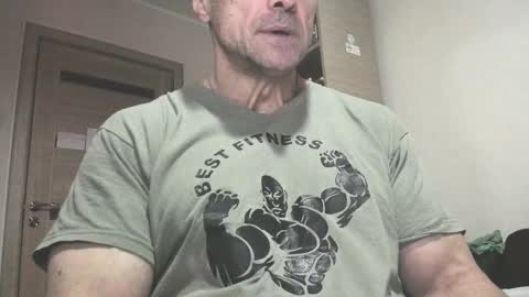 Snapshot of carin_the_body chatting on 8, 10, 2025 Laz online show from 8, 10, 2025