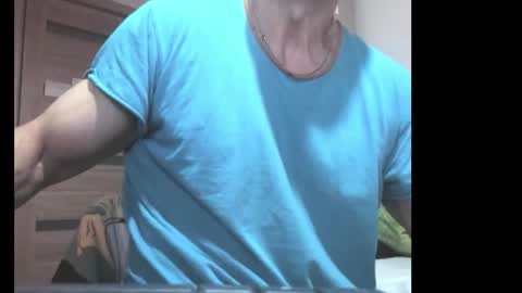 Snapshot of carin_the_body chatting on 17, 10, 2025 Laz online show from 17, 10, 2025