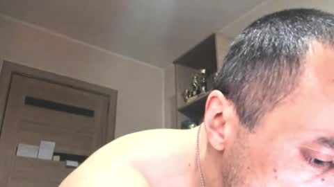 Snapshot of carin_the_body chatting on 26, 10, 2025 Laz online show from 26, 10, 2025