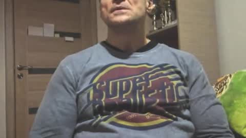 Snapshot of carin_the_body chatting on 4, 11, 2025 Laz online show from 4, 11, 2025