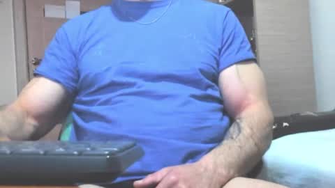 Snapshot of carin_the_body chatting on 16, 11, 2025 Laz online show from 16, 11, 2025