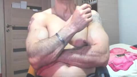 Snapshot of carin_the_body chatting on 27, 11, 2025 Laz online show from 27, 11, 2025