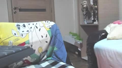 Snapshot of carin_the_body chatting on 30, 11, 2025 Laz online show from 30, 11, 2025