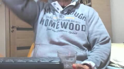 Snapshot of carin_the_body chatting on 2, 12, 2025 Laz online show from 2, 12, 2025